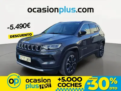 Usado Jeep Compass Limited 130 CV (95 kW) 2022 Gris SUV