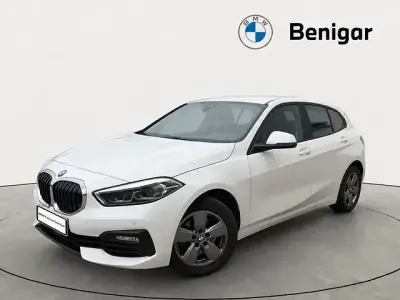 Usado BMW 118 Comfort Edition 150 CV (110 kW) 2022 Blanco
