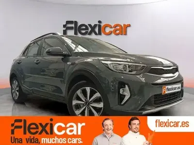 Usado Kia Stonic 100 CV (73 kW) 2021 Gris SUV