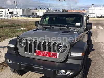 Usado Jeep Wrangler Rubicon 200 CV (147 kW) 2020 Gris / plata SUV