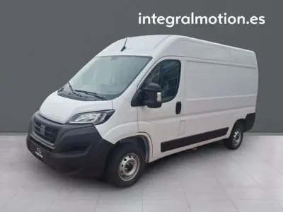 Usado Fiat Ducato 140 CV (102 kW) 2023 Blanco Van