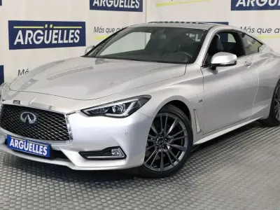 Usado Infiniti Q60 Premium 211 CV (155 kW) 2019 Gris / plata Coupe