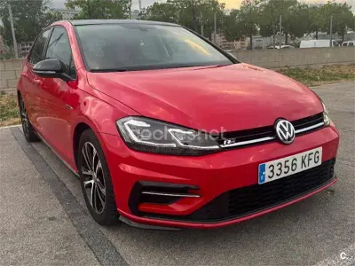 Usado VW Golf VII Advance 150 CV (110 kW) 2017 Rojo Berlina
