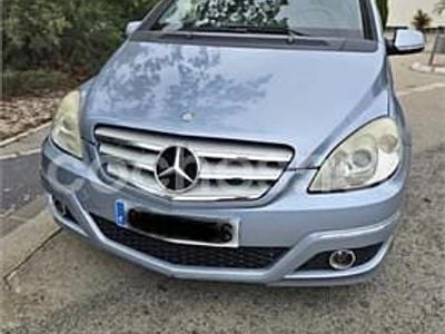 Mercedes B180