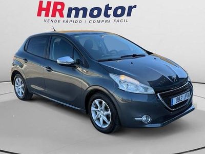 Usado Peugeot 208 Style 82 CV (60 kW) 2015 Utilitario
