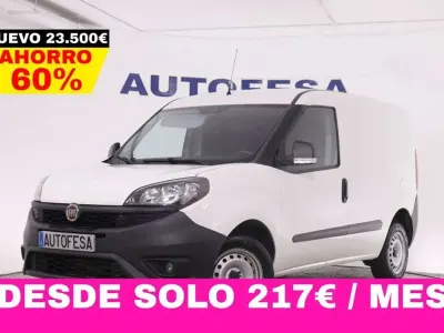 Usado Fiat Doblò 95 CV (69 kW) 2019 Blanco Monovolumen