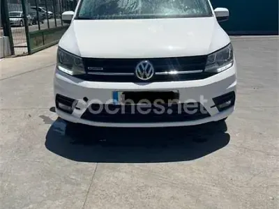 Usado VW Caddy Trendline 131 CV (96 kW) 2019 Blanco Monovolumen