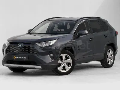 Usado Toyota RAV4 Hybrid Luxury 218 CV (160 kW) 2019 Gris / plata SUV