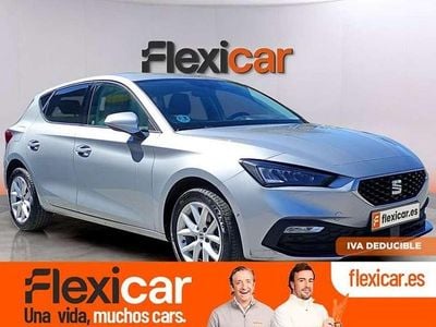Usado Seat Leon Style 131 CV (96 kW) 2023 Gris Utilitario