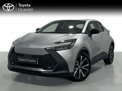 Usado Toyota C-HR Advance 140 CV (102 kW) 2025 Gris / plata SUV