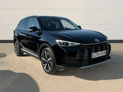 Usado MG ZS Luxury 197 CV (144 kW) 2025 Negro SUV