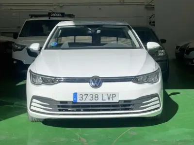 Usado VW Golf VIII 110 CV (80 kW) 2022 Blanco Utilitario