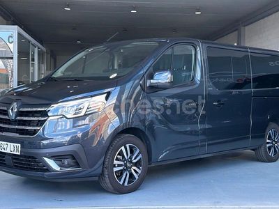 Negro Usado 2022 Renault Trafic Monovolumen | 49.999 €