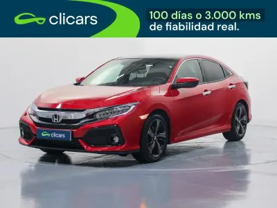 Begagnad Honda Civic Prestige 182 HK (133 kW) 2017 Röd Sedan