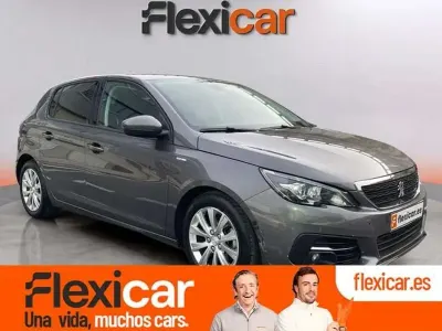 Używany Peugeot 308 SW Allure 131 KM (96 kW) 2020 Brązowy Kombi