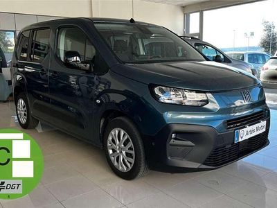 Usado Fiat Doblò 130 CV (95 kW) 2025 Azul Monovolumen