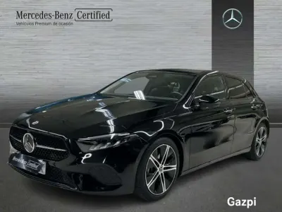 Usado Mercedes A180 Progressive 136 CV (100 kW) 2025 Negro Utilitario