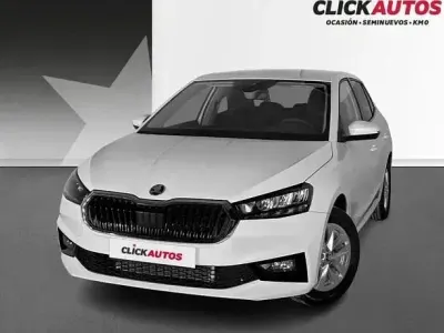 Usado Skoda Fabia Selection 115 CV (84 kW) 2025 Blanco Utilitario