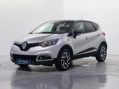 Usado Renault Captur Zen 120 CV (88 kW) 2017 Gris / plata SUV