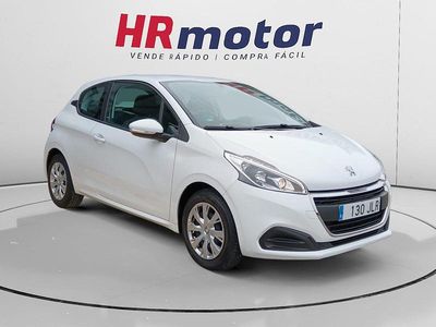 Usado Peugeot 208 Active 83 CV (61 kW) 2016 Blanco Utilitario