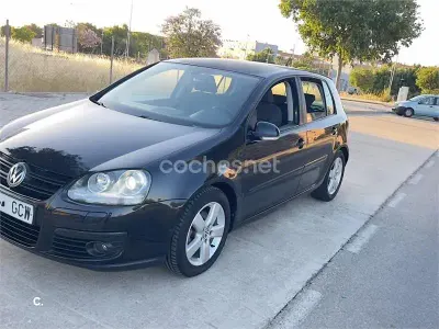 Usado VW Golf VI GT 105 CV (77 kW) 2008 Negro Utilitario