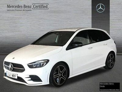 Usado Mercedes B200 AMG line 150 CV (110 kW) 2024 Blanco Monovolumen