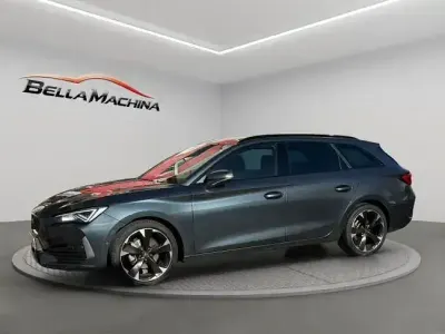 Usado Cupra Leon 150 CV (110 kW) 2023 Gris / plata Familiar