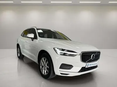 Usado Volvo XC60 Momentum 197 CV (144 kW) 2021 Blanco SUV