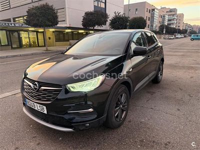 Usado Opel Grandland X Design & Tech 130 CV (95 kW) 2021 Negro SUV