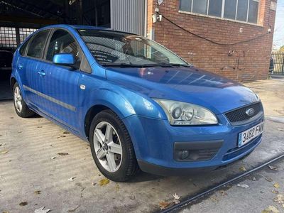 Usado Ford Focus Trend 101 CV (74 kW) 2007 Azul Utilitario