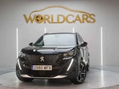 Usado Peugeot 2008 Allure 131 CV (96 kW) 2023 Negro SUV