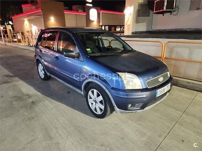 Usado Ford Fusion 68 CV (50 kW) 2004 Azul Berlina
