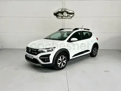 Usado Dacia Sandero Essentiel 101 CV (74 kW) 2021 Blanco Berlina