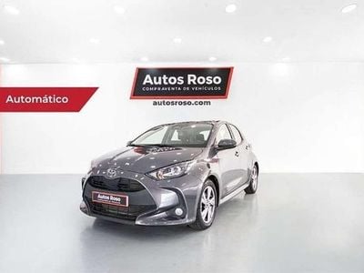 Usado Toyota Yaris Hybrid Style 116 CV (85 kW) 2025 Gris Utilitario