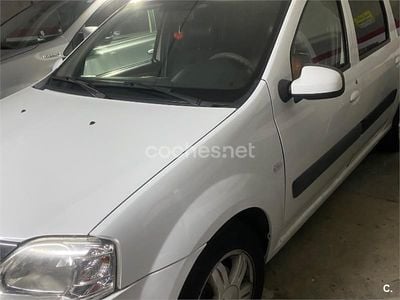 Usado Dacia Logan Lauréate 90 CV (66 kW) 2012 Blanco Familiar