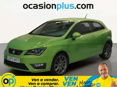 Usado Seat Ibiza SC FR 105 CV (77 kW) 2013 Verde Utilitario