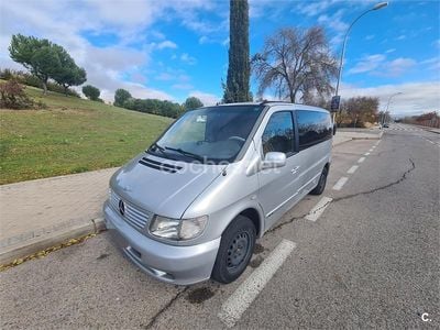 Usado Mercedes V200 102 CV (75 kW) 2003 Gris / plata Monovolumen