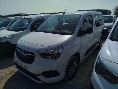 Usado Opel Combo Business Edition 102 CV (75 kW) 2022 Blanco Monovolumen