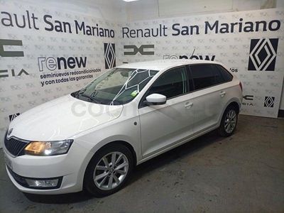 Usado Skoda 105 Ambition 105 CV (77 kW) 2014 Blanco Berlina
