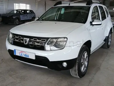 Usado Dacia Duster Ambiance 109 CV (80 kW) 2015 Blanco SUV