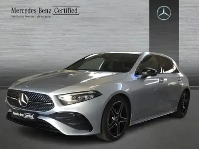 Usado Mercedes A200 150 CV (110 kW) 2025 Plata hightech Berlina