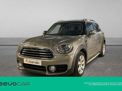 Usado Mini One D Countryman 116 CV (85 kW) 2018 Gris / plata SUV