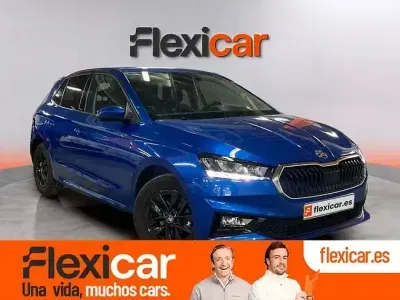 Käytetty Skoda Fabia Selection 80 HP (58 kW) 2025 Sininen Viistoperä