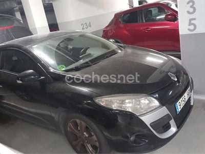 Negro Usado 2011 Renault Mégane Dynamique Berlina | 5600 € (Precio justo)