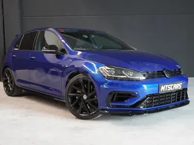 Usado VW Golf VII R 310 CV (228 kW) 2019 Azul Berlina