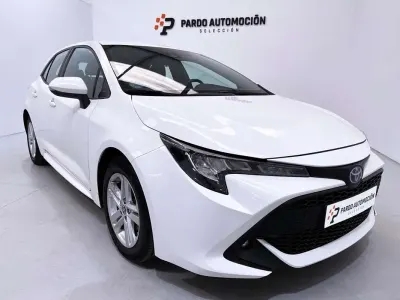 Usado Toyota Corolla Business Edition 122 CV (89 kW) 2022 Blanco Utilitario