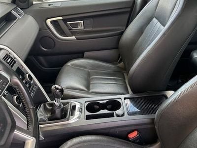 Usado Land Rover Discovery Sport SE 150 CV (110 kW) 2016 Negro SUV