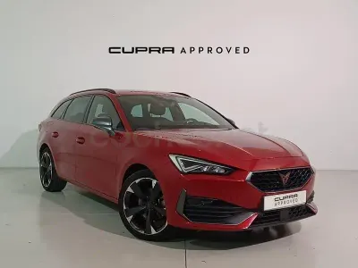 Usado Cupra Leon 150 CV (110 kW) 2023 Rojo Familiar