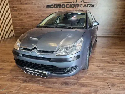 Begagnad Citroën C4 110 HK (80 kW) 2006 Grå Sedan