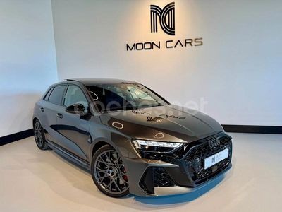 Gris / plata Usado 2025 Audi RS3 Berlina | 74.990 € (Un poco caro)